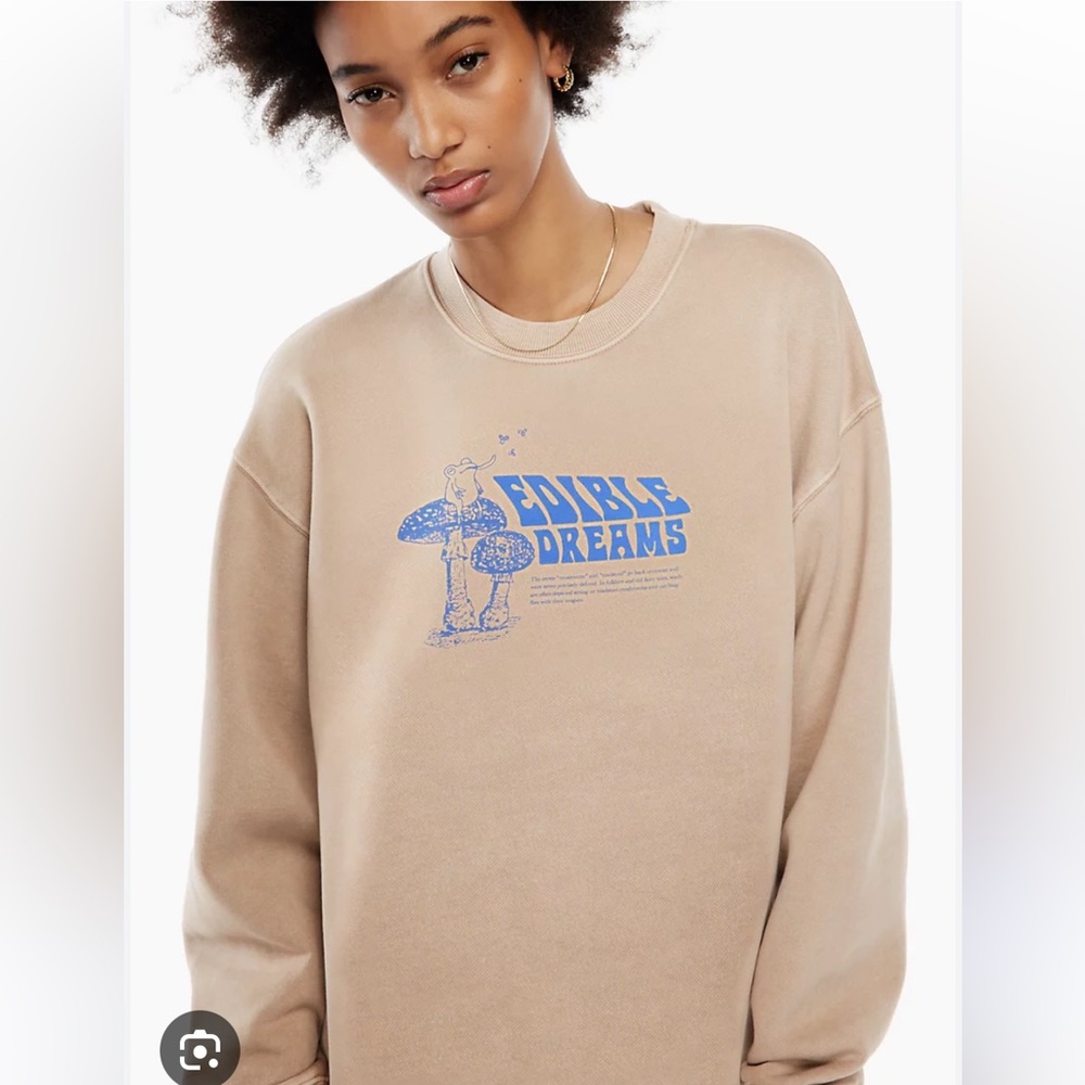 TNA 
New Cozy Fleece
Boyfriend Crew
Sweatshirt